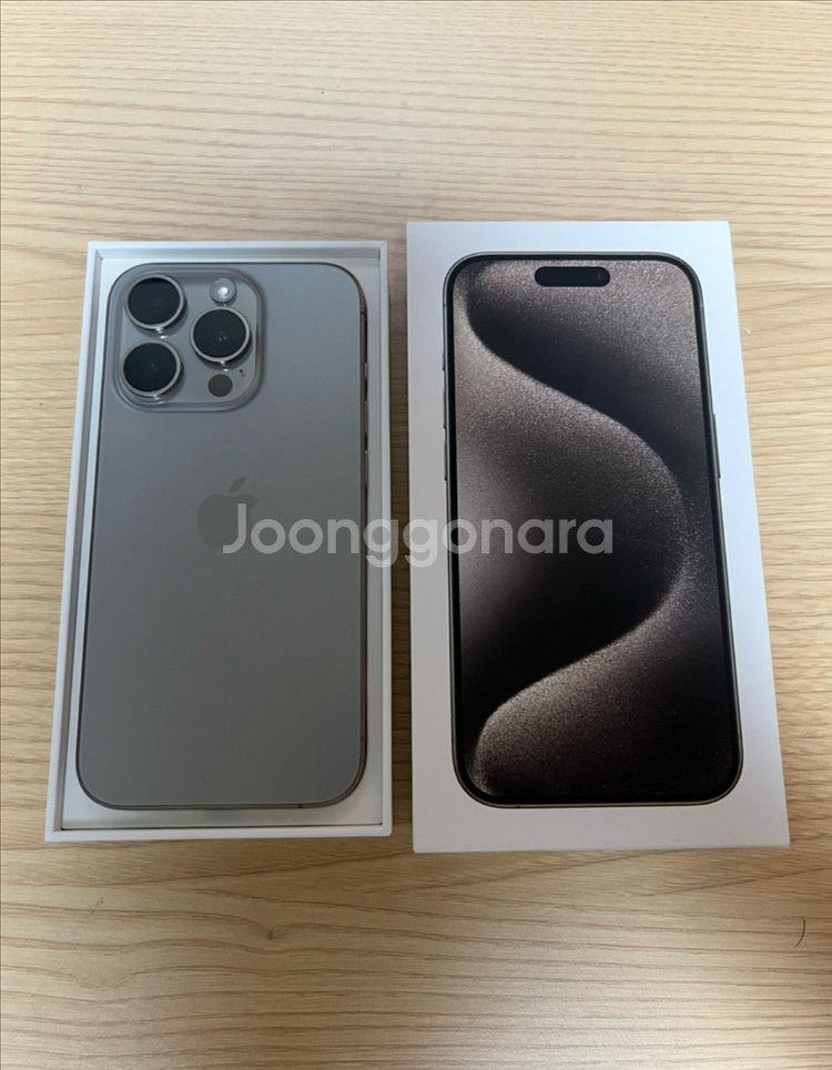 (해외판 카메라무음)아이폰 15프로 256g 내추럴티타늄 S급--0