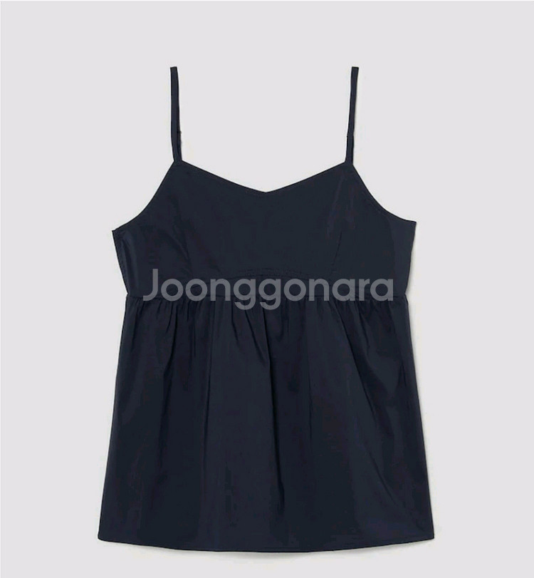 에잇세컨즈 슬리브스 나시 네이비 새상품m--1