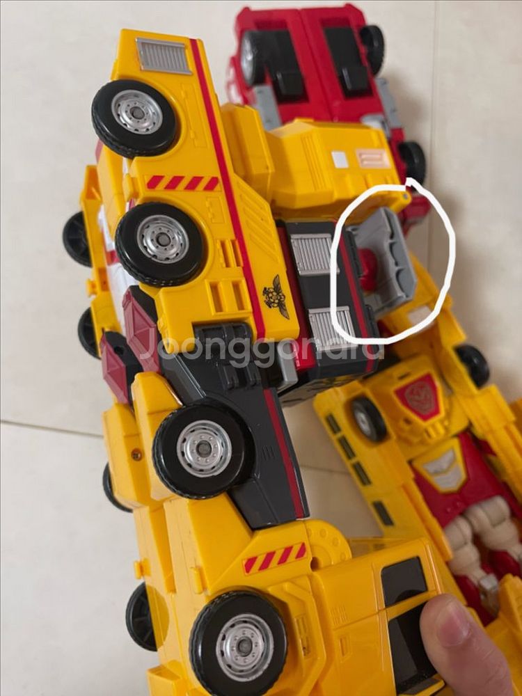 변신 로봇 장난감 세트--4