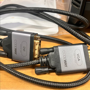 DVI-VGA 컨버터 케이블