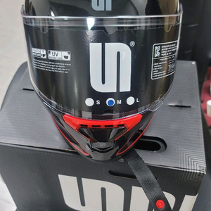 언더바 U-01 풀페이스 헬멧 블랙/레드 색상
