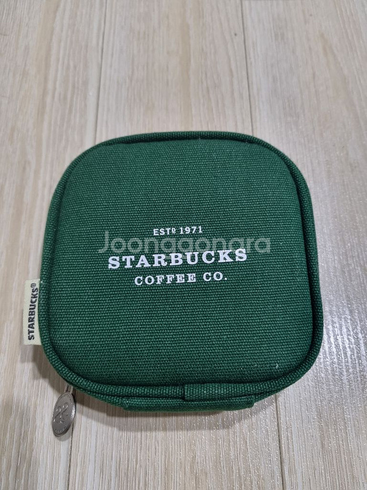 스타벅스 플레이모빌+그린파우치 세트판매합니다.--2