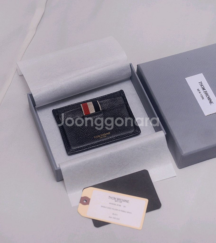 톰브라운 RWB 탭 그레인 페블레더 2cc 카드지갑--0