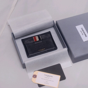 톰브라운 RWB 탭 그레인 페블레더 2cc 카드지갑