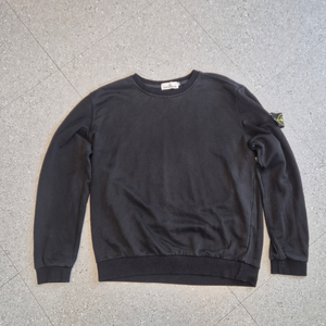 스톤아일랜드 남자 맨투맨