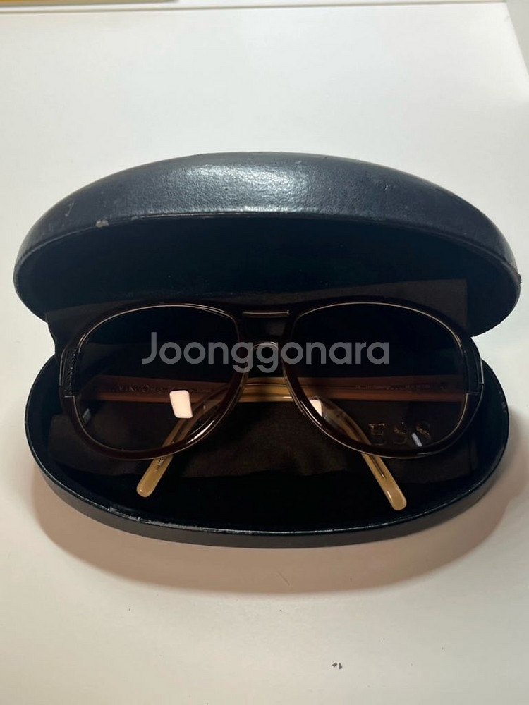 빅터앤롤프 선글라스--1
