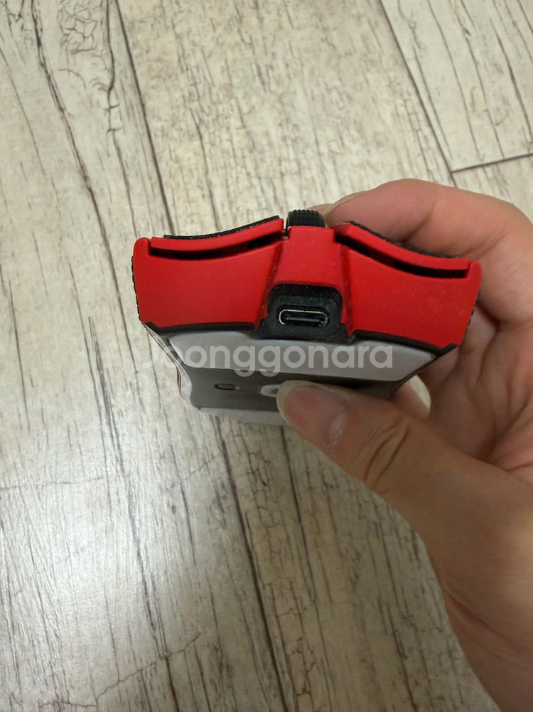 바이퍼 V3 프로 페이커 에디션 마우스--4