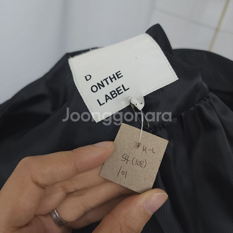 66(108) 디온더라벨 새상품 블랙 트렌치 코트--5