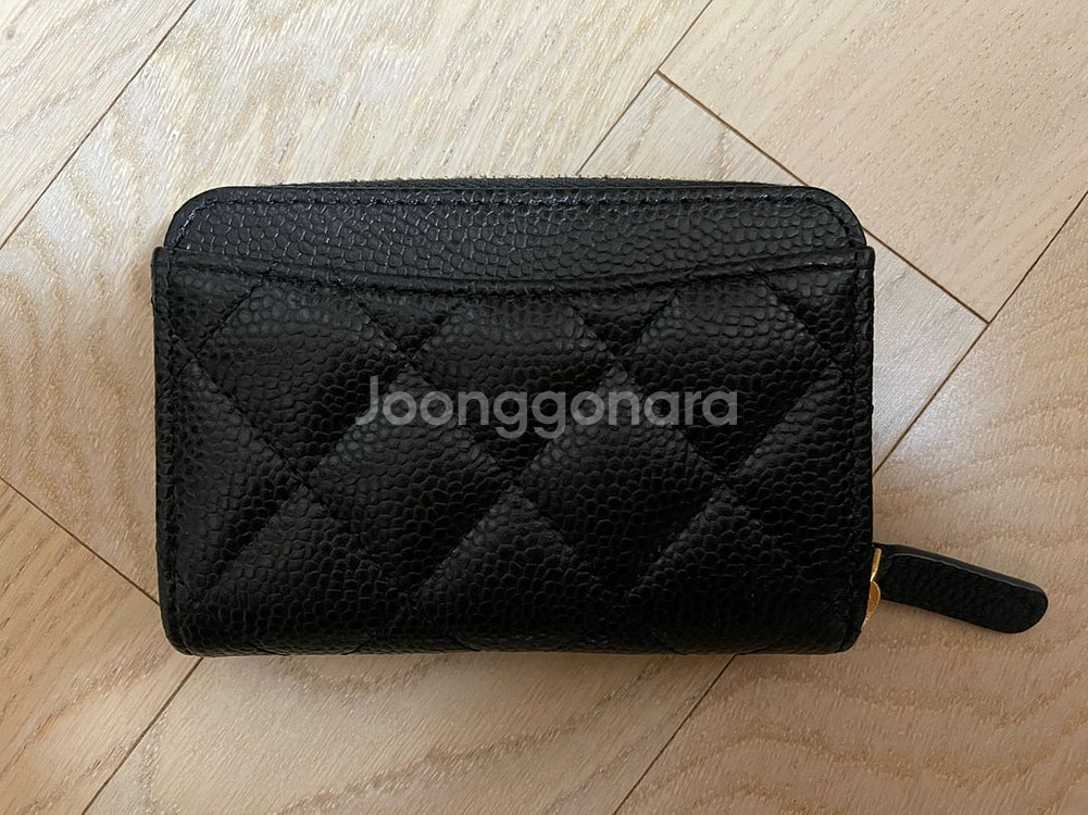 *****샤넬 클래식 지퍼돌이 블랙 금장 새상품급--2