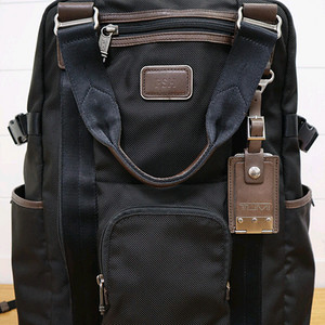 TUMI 투미 백팩 상태굿굿 이니셜0