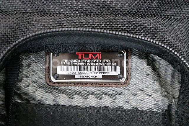TUMI 투미 백팩 상태굿굿 이니셜0--7