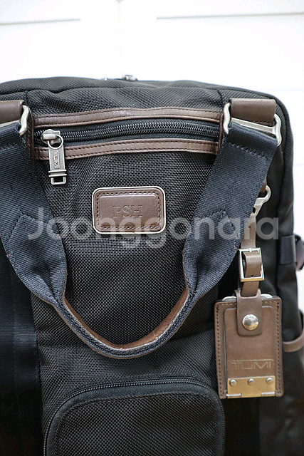 TUMI 투미 백팩 상태굿굿 이니셜0--6