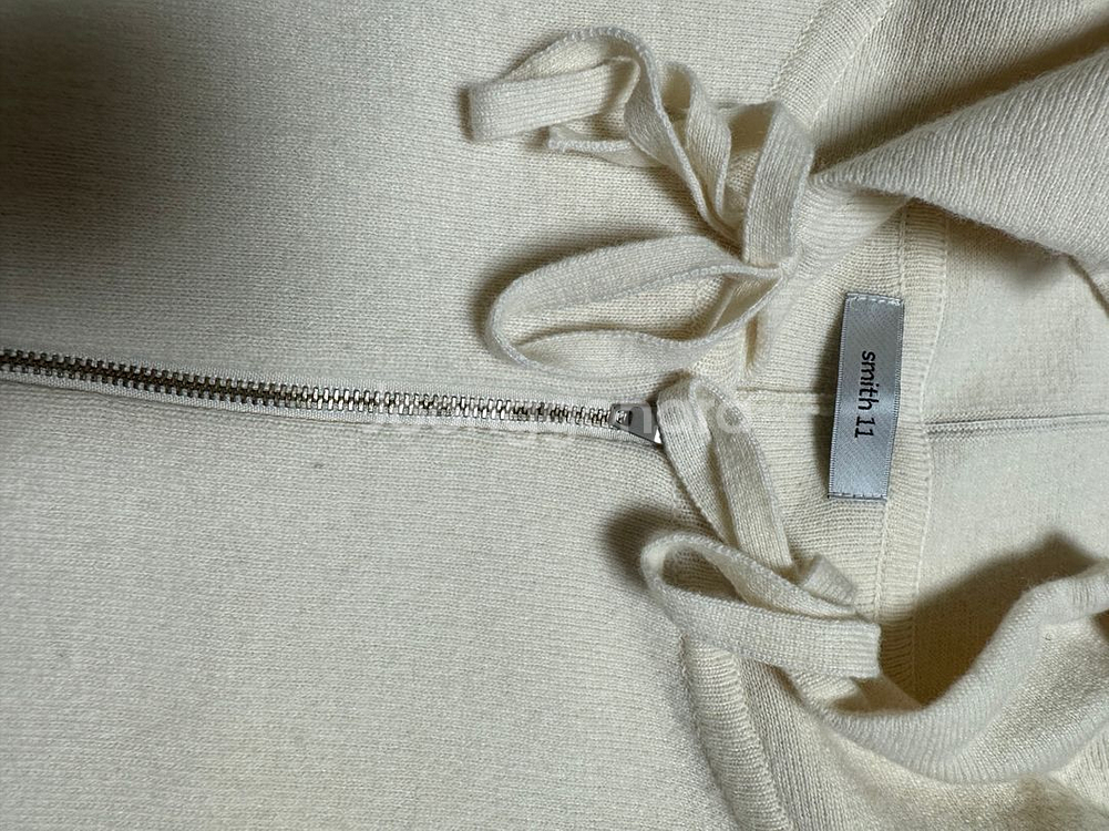 제평 스미스 울캐시 혼방 후드 판쵸니트--1