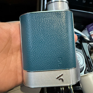 카드형 전동 니들라이터