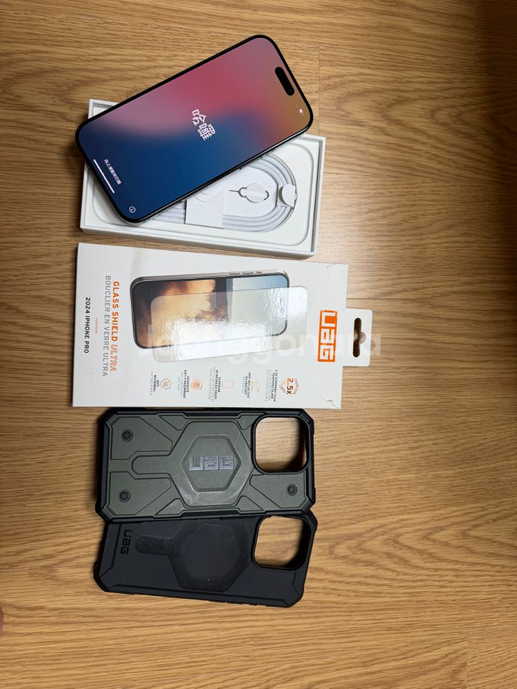 아이폰 16 프로 1T 블랙티타늄--8