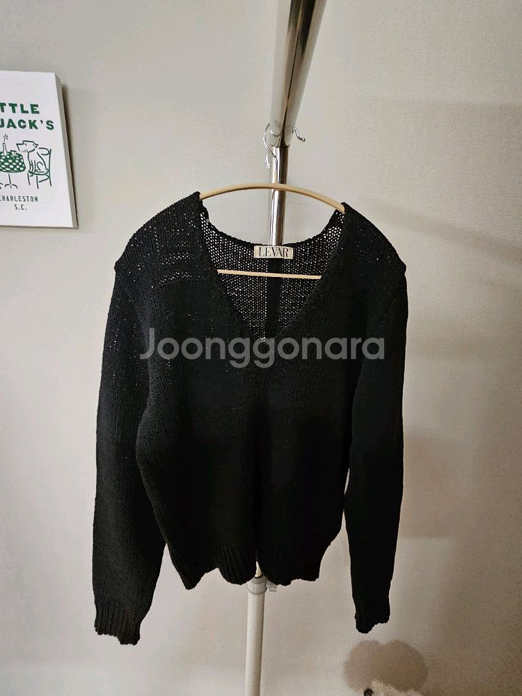 르바 브이넥 니트 스웨터 블랙--0