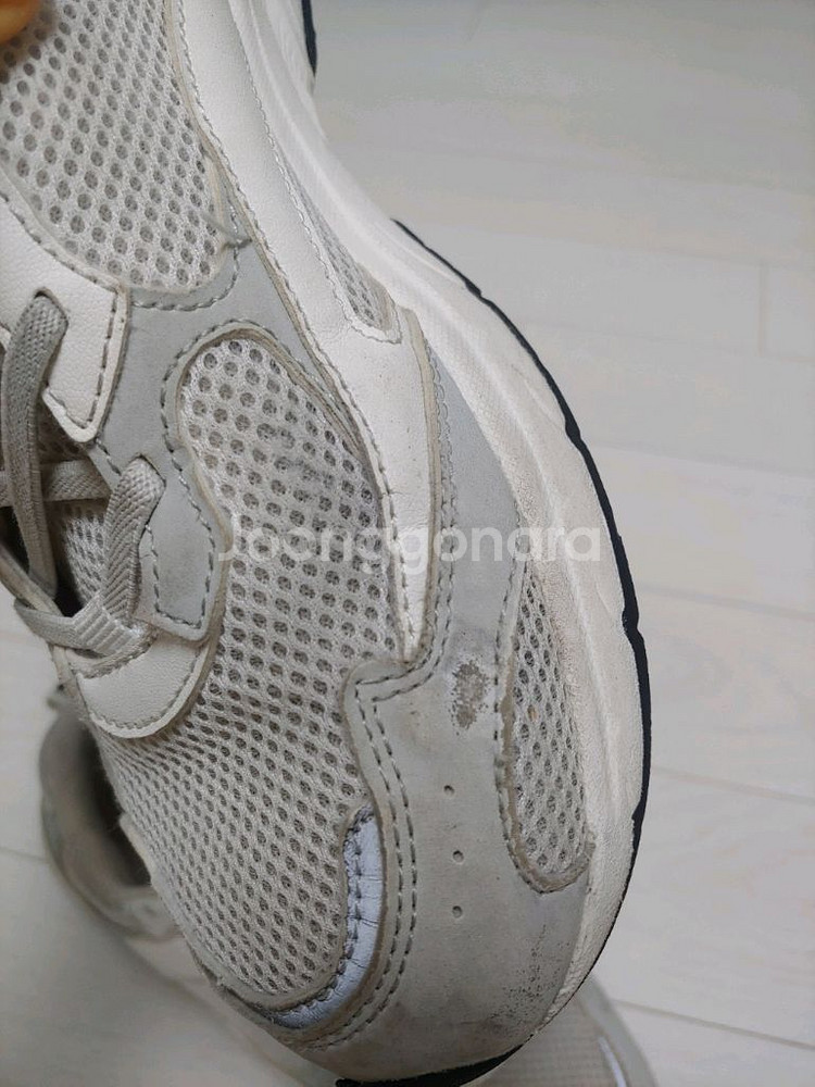 휠라 필라 벨크로 운동화 230사이즈(반값택포7천원)--5