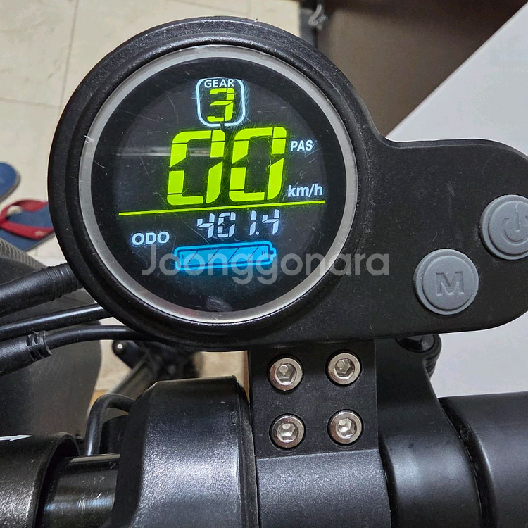 나노휠 전동킥보드 NQ-AIR 1000W 21Ah 팔아요--3