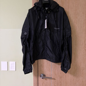 우영미 24ss 안대 트랙 자켓 새상품 판매