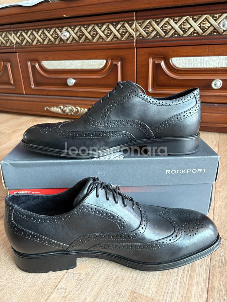 락포트 남성구두 윙팁 블랙 9.5W(나이키 기준 285)새제품--3