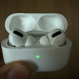 애플 에어팟 프로 1세대 판매 (중고)