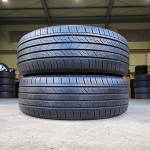 금호 솔루스 ta21 235 65 17 타이어 2본, 2356517