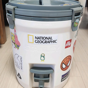 스탠리 7.5L 워터저그