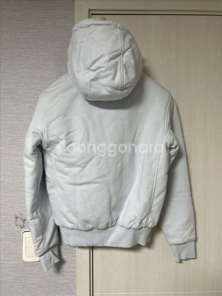 [S] 22FW 무스너클 버니스웨터 스카이블루--1