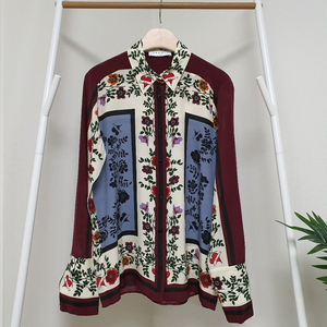 산드로 플라워 실크 블라우스