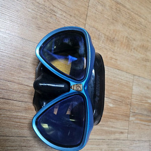 스쿠버다이빙 마스크 물안경 걸 만티스LV420 UV마스크