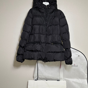 24F/W 몽클레어 아보체 쇼트 다운 패딩 3 size