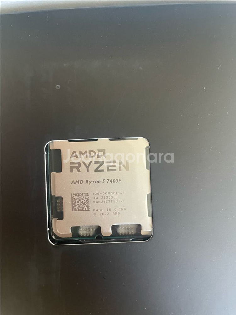 [미개봉세제품]AMD 라이젠 5 7400F CPU 팝니다--1
