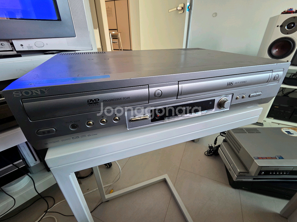 Sony DVD/VHS 콤보 플레이어 SLV-D500P--2