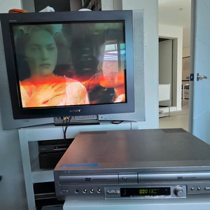 Sony DVD/VHS 콤보 플레이어 SLV-D500P
