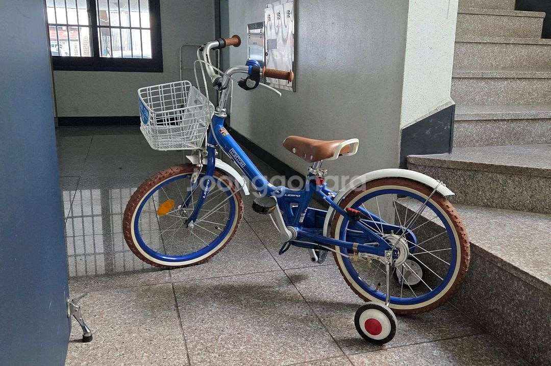 삼천리 톰톰 18인치 자전거--1