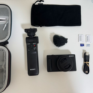 소니 ZV-1 카메라 + 그립키트 세트 팝니다