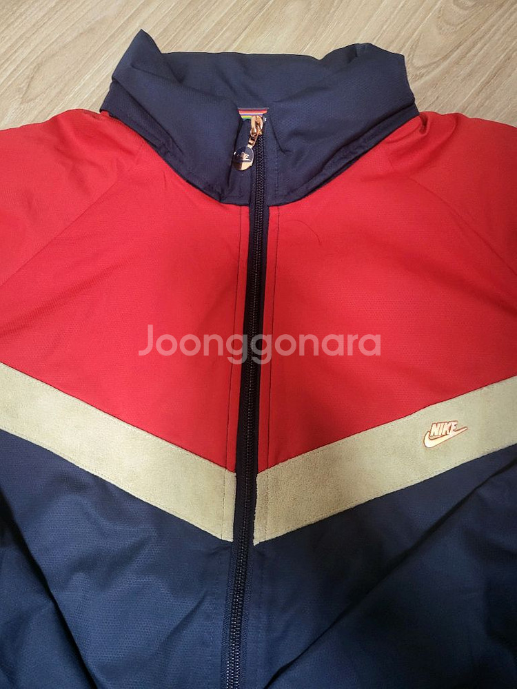 별이삼샵 나이키 컬쳐 바람막이 올드스쿨 판매합니다--3