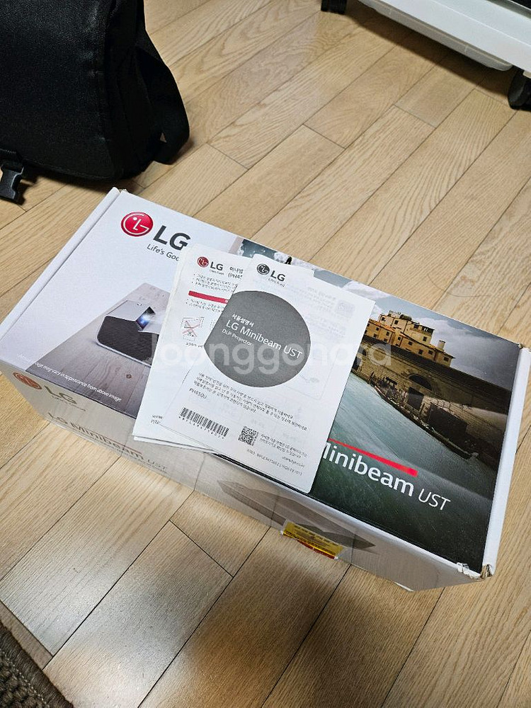 LG 초단점 미니 빔프로젝터 PH450U--9