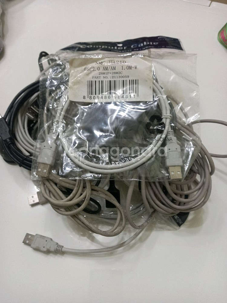 컴퓨터 USB케이블 17개 택포15000원에 판매--0