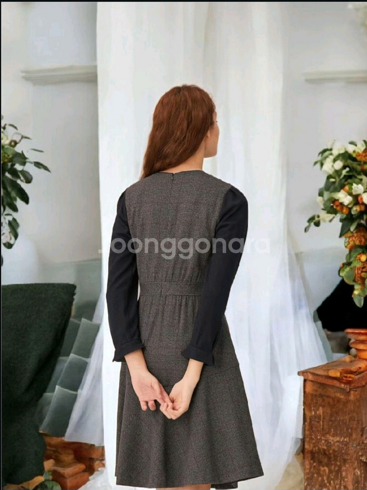 헤지스레이디스 그레이 체크배색 울혼방 미디원피스 66--1