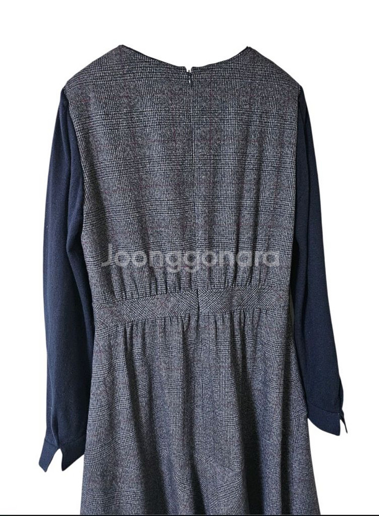 헤지스레이디스 그레이 체크배색 울혼방 미디원피스 66--7