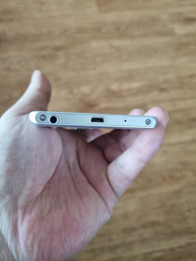 엘지클래스폰 f620--4