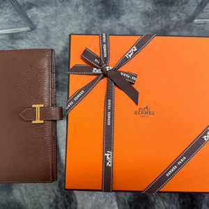 에르메스 베안 엘리게이터 골드버클 브라운 장지갑