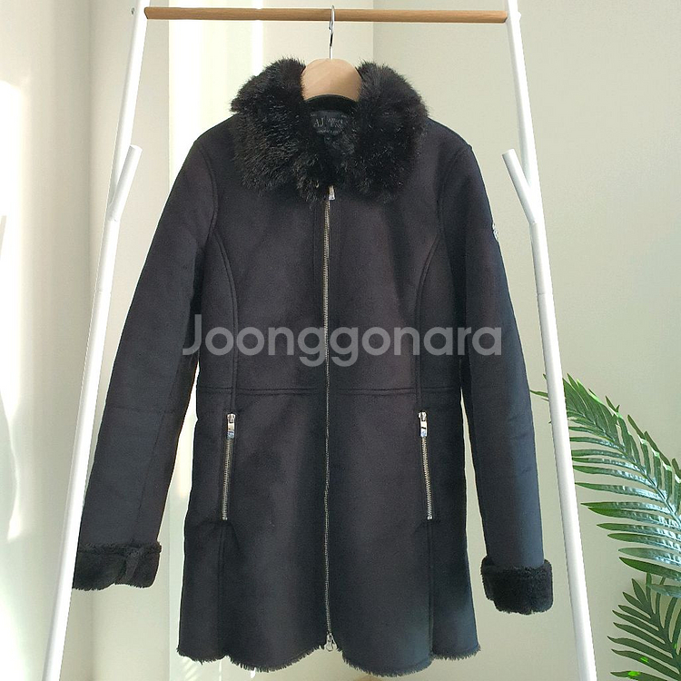 알마니 진 무스탕--0