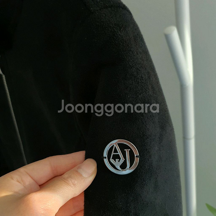 알마니 진 무스탕--1