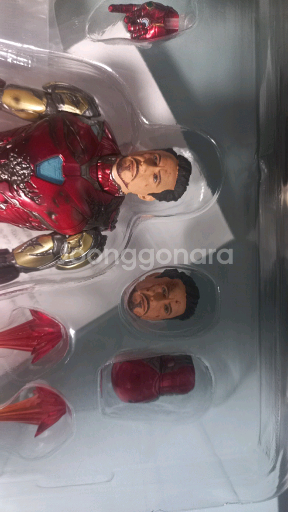 마펙스(mafex)배틀데미지 마크85--2