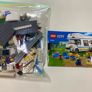 레고시티 60283 캠핑카