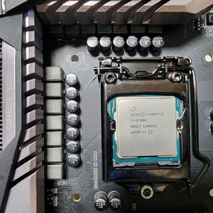 인텔 i7-9700K CPU단품