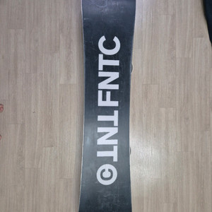 스노우보드 데크 + 바인딩 팝니다 (fntc 150, 드레이크 리로드 m)