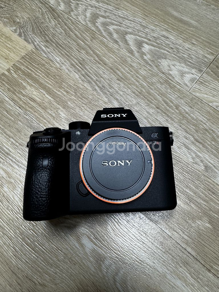 [S급] 소니 A7R3(ILCE-7RM3) 5천컷 풀박스·배터리 / 140만원 / 직거래--2